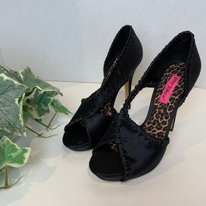 BESTY JOHNSON Black Satin Corset Stilettos